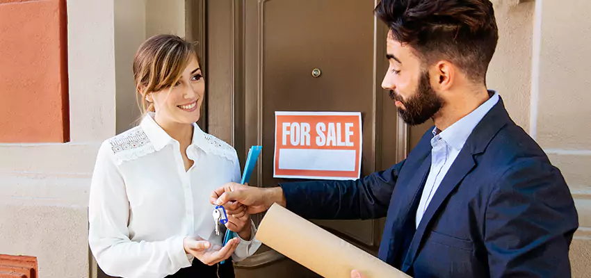 How We Calculate Your Online Estate Agent Offer in Plainview, NY?