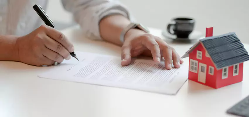 How We Calculate Your Sell House in Foreclosure Offer in Plainview, New York?