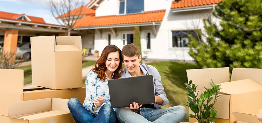 How We Determine Your Sell Townhouse Offer in Plainview, NY?